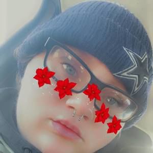 Meet your Posher, Carly